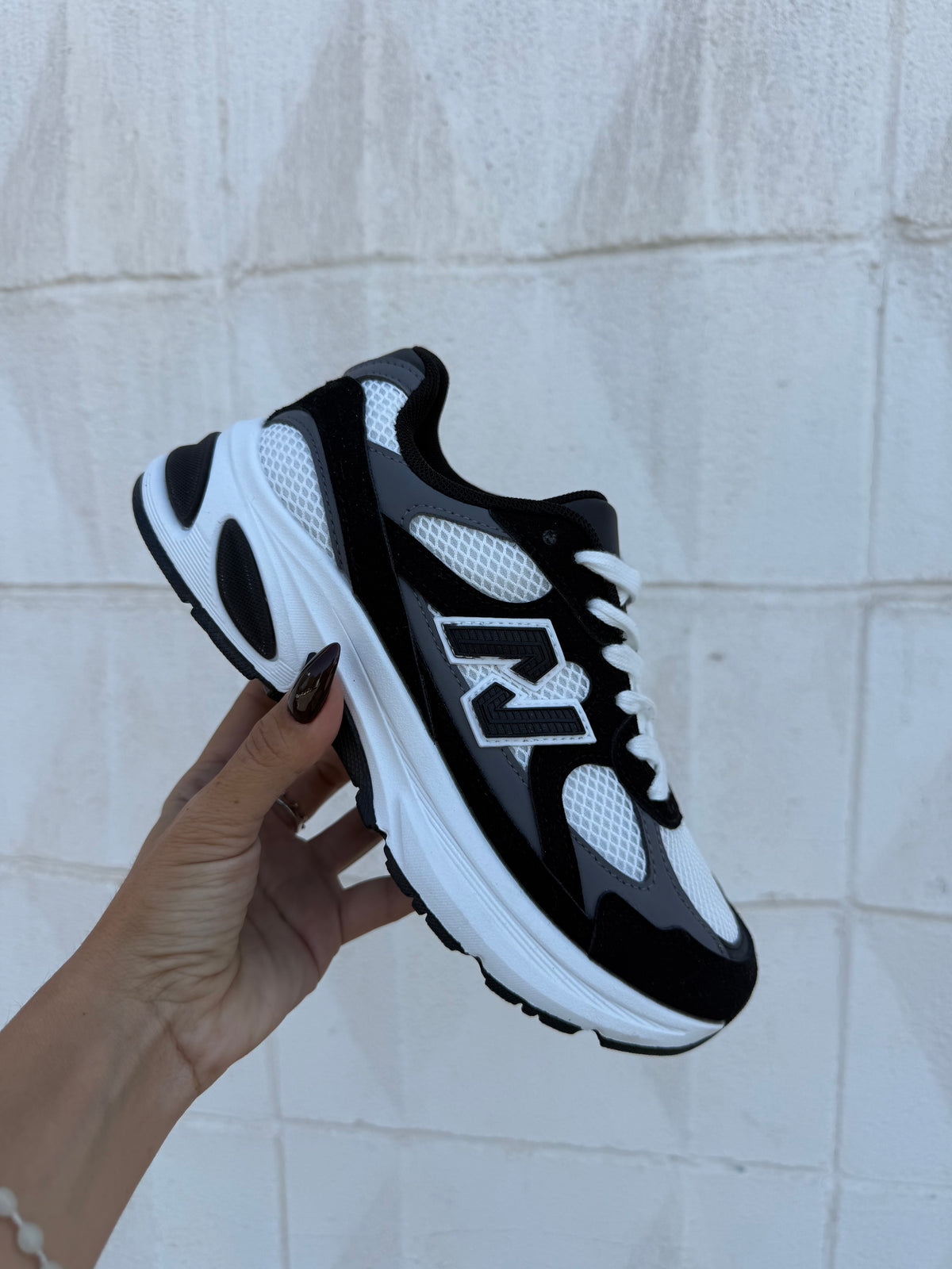 DEPORTIVA NB BLACK