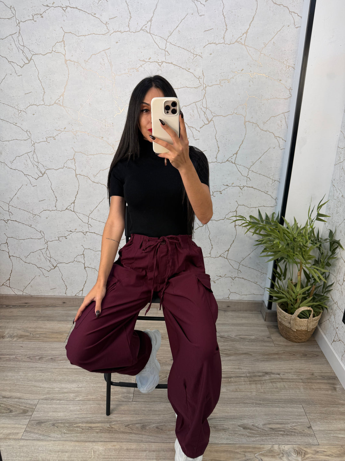 PANTALÓN ALISHA BURDEOS