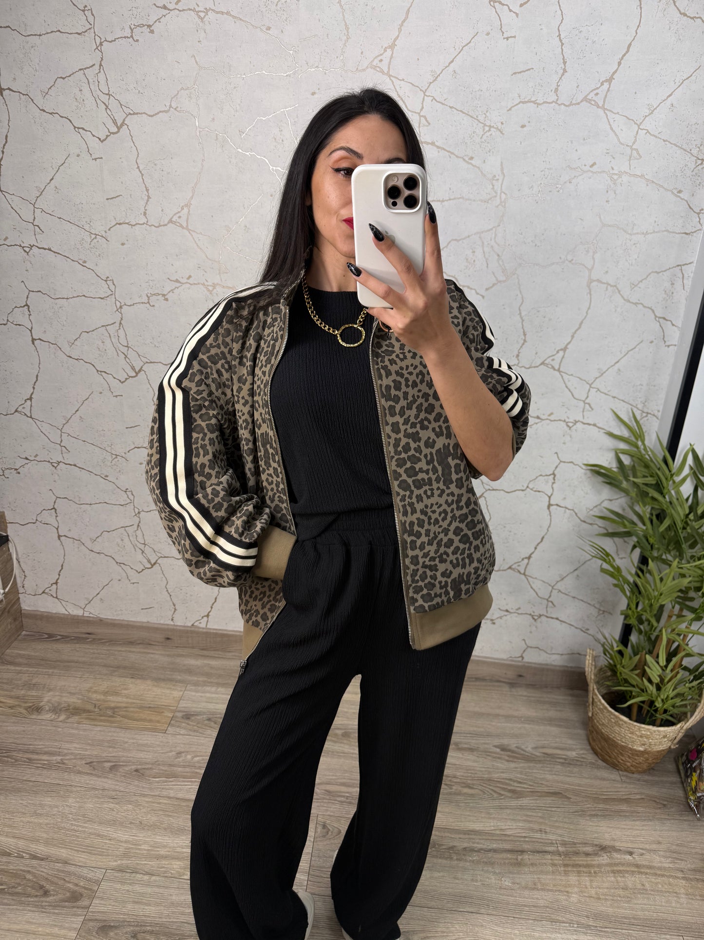 CHAQUETA ADI