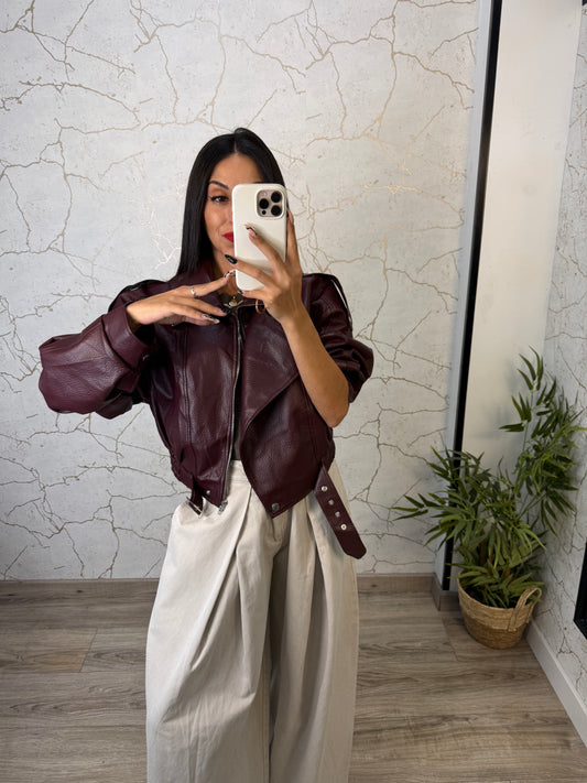 CHAQUETA CROP BURDEOS