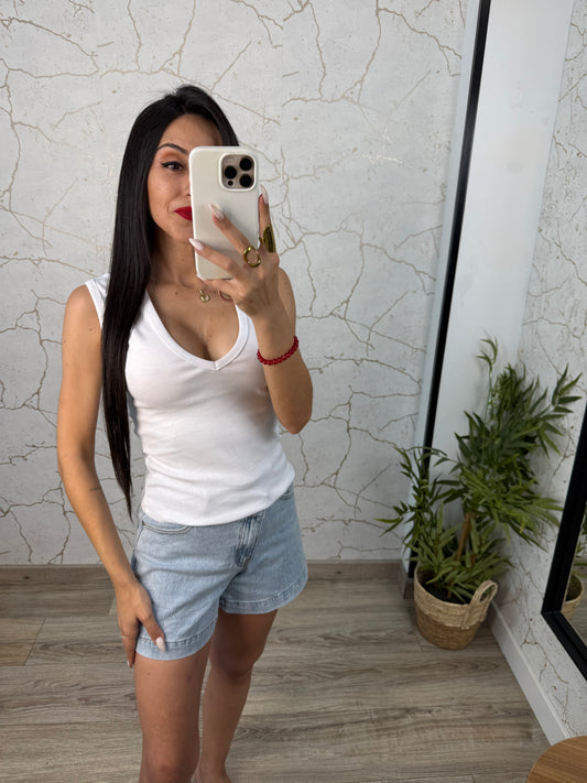CAMISETA ESCOTE V
