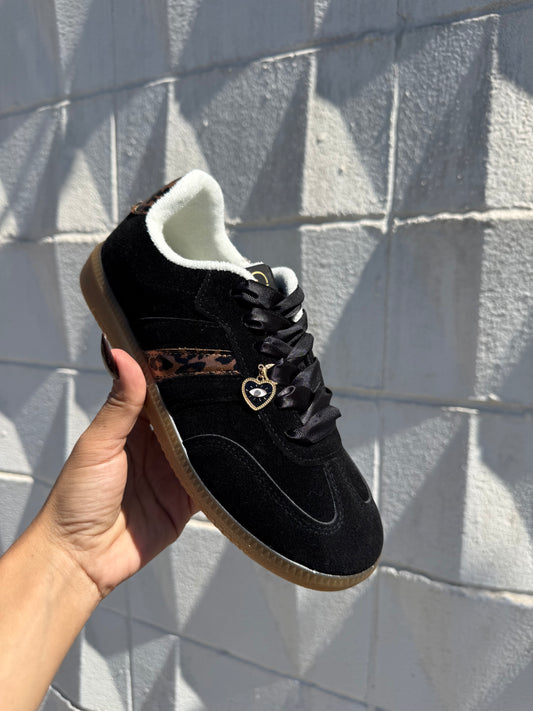 DEPORTIVA SAMBADI NEGRAS