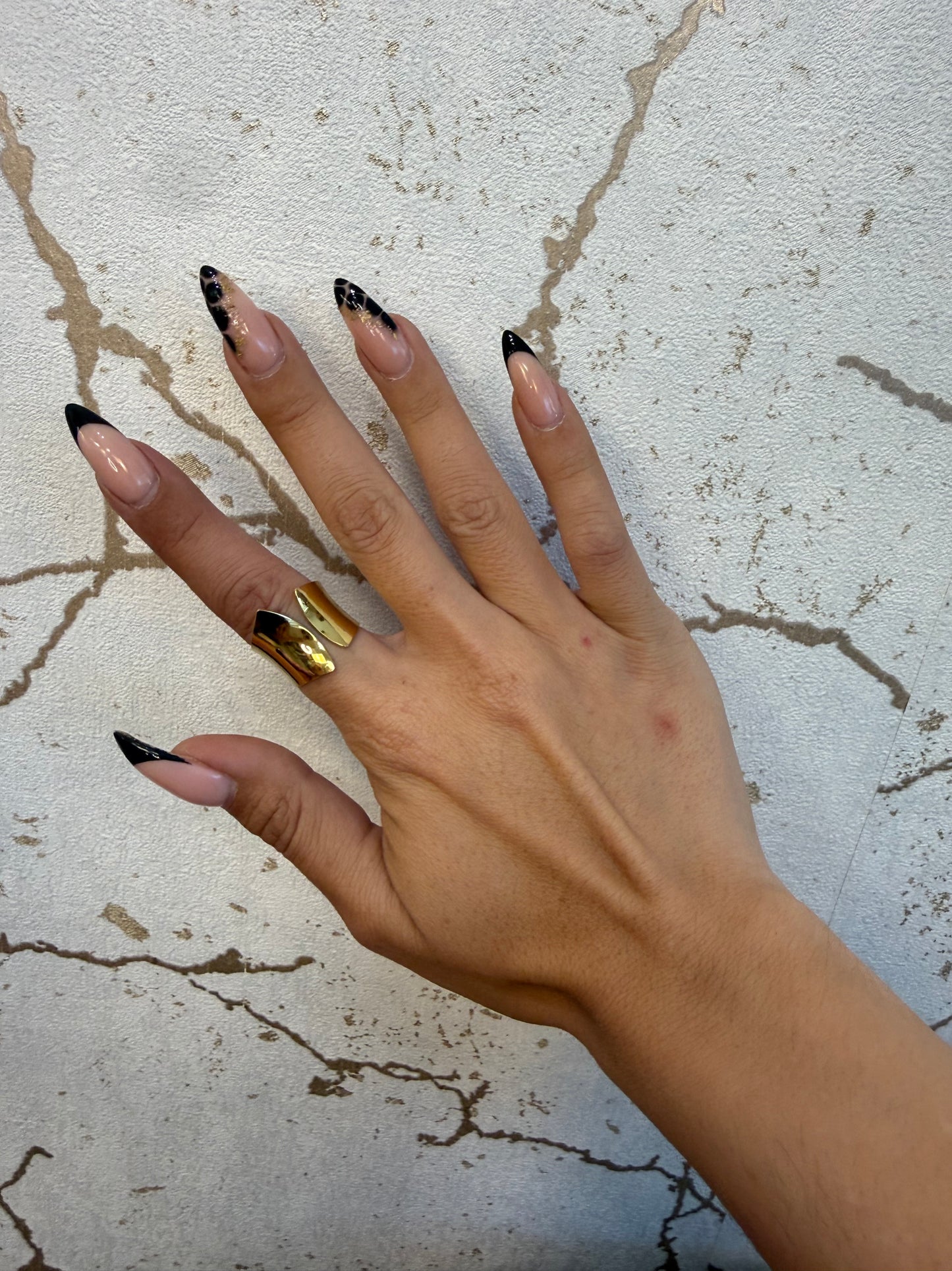 ANILLO AVALON