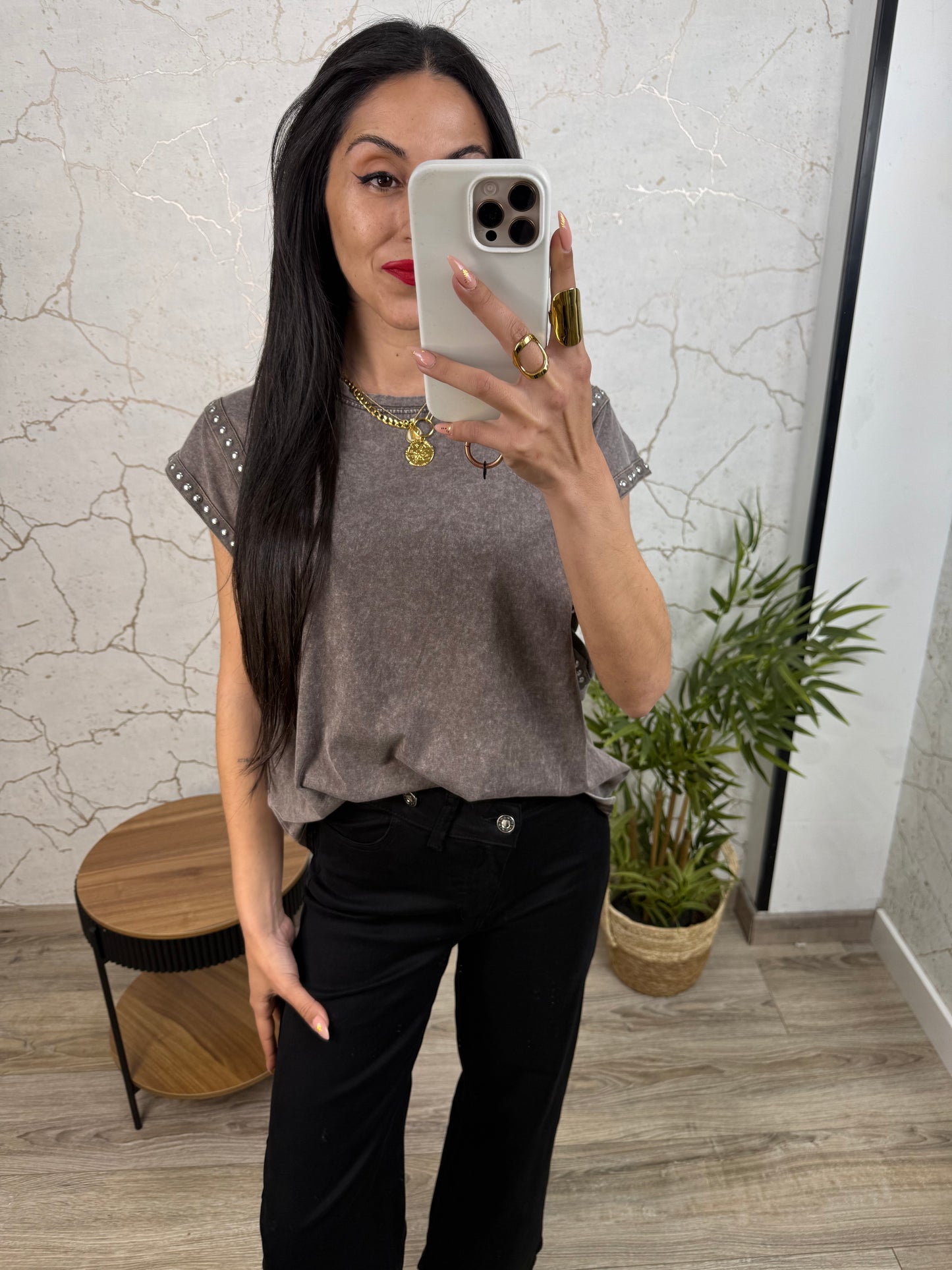 CAMISETA TACHUELA