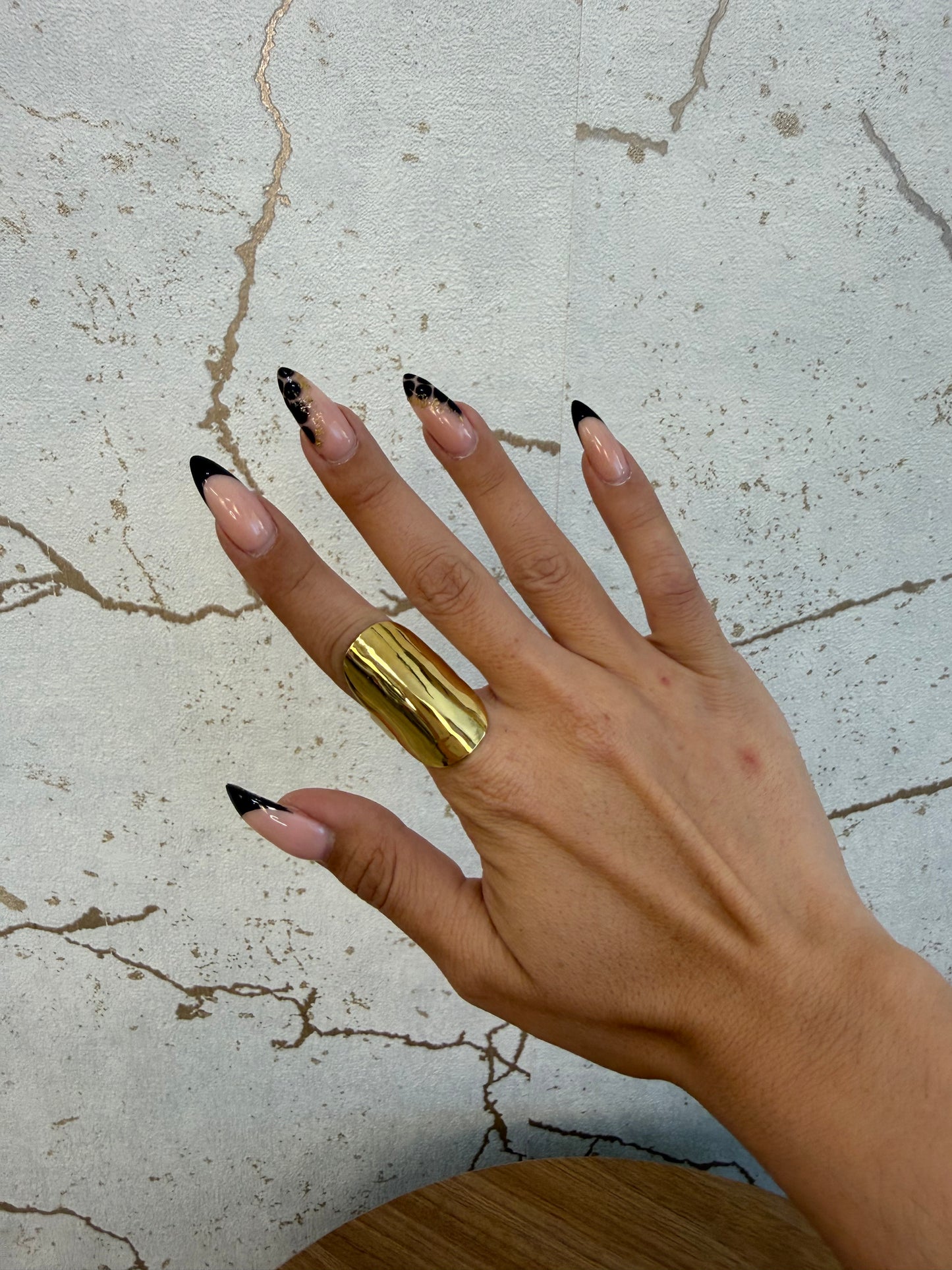 ANILLO ALBA