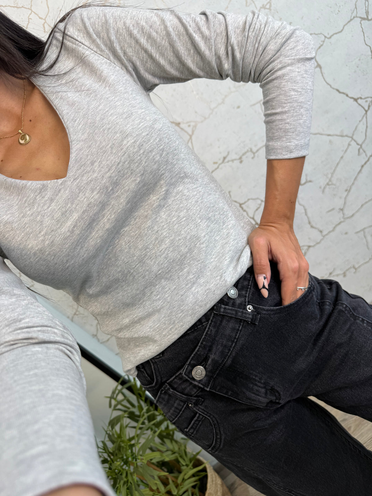 CAMISETA BASIC V