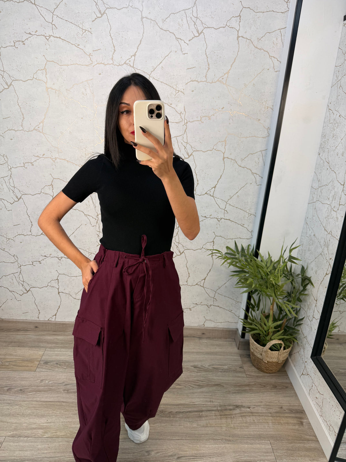 PANTALÓN ALISHA BURDEOS