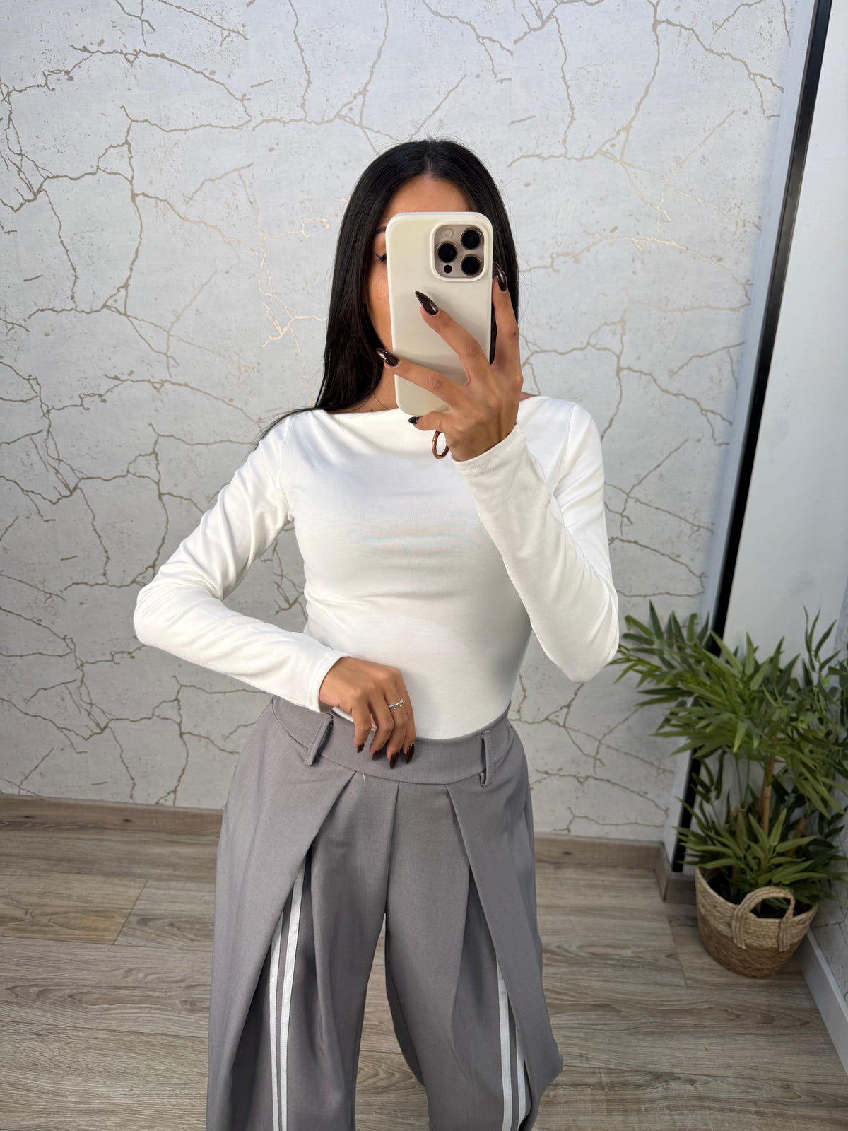 CAMISETA NERA BLANCA