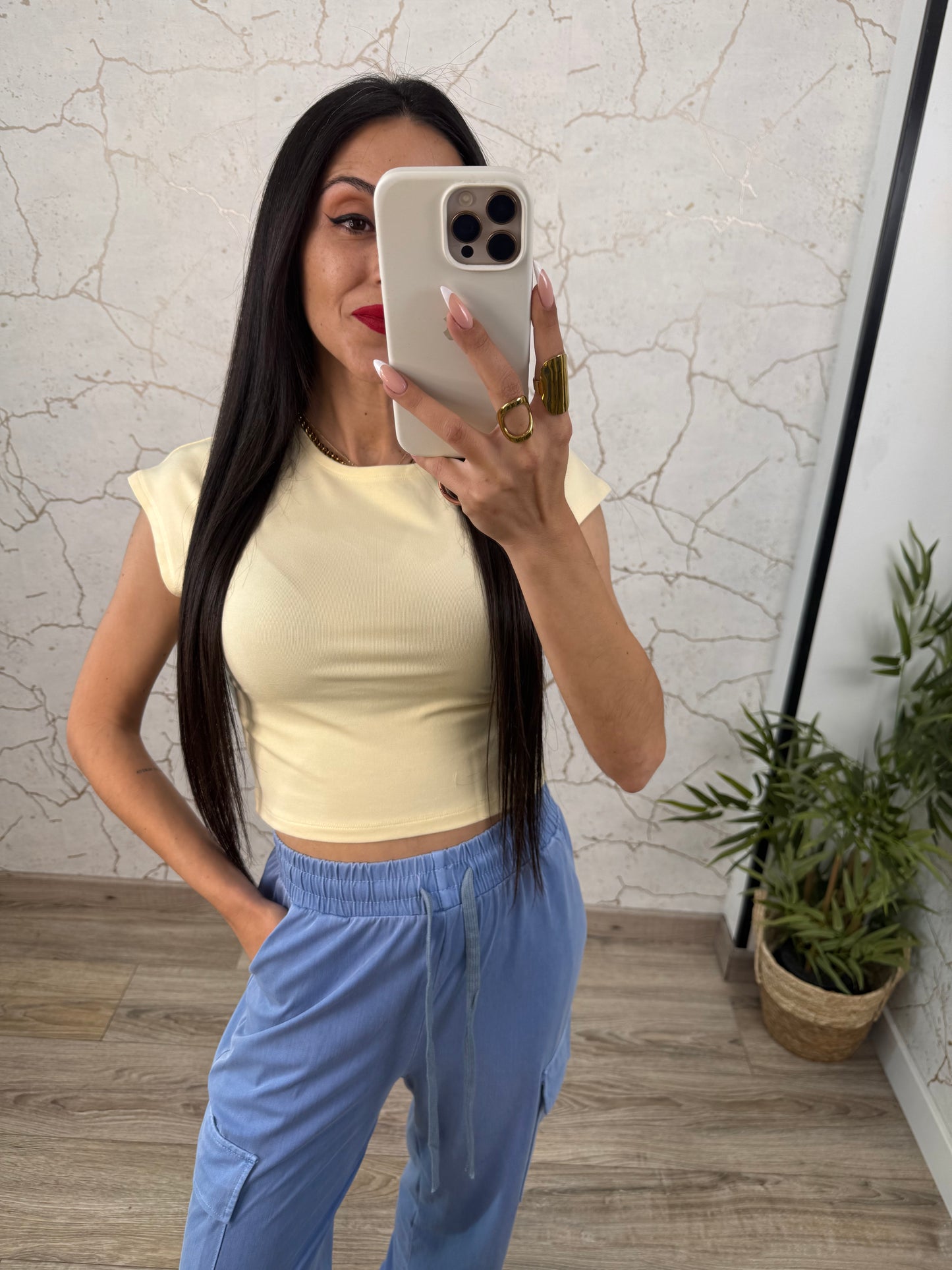 CAMISETA CROP
