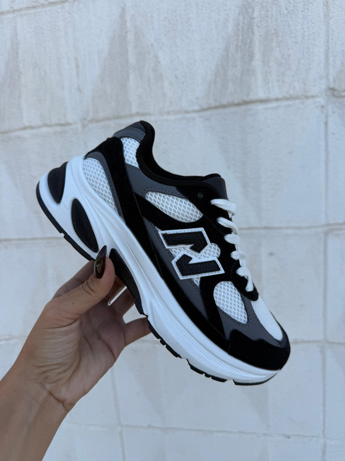 DEPORTIVA NB BLACK
