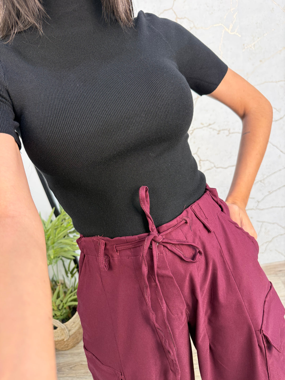 PUNTO HALTER NEGRO