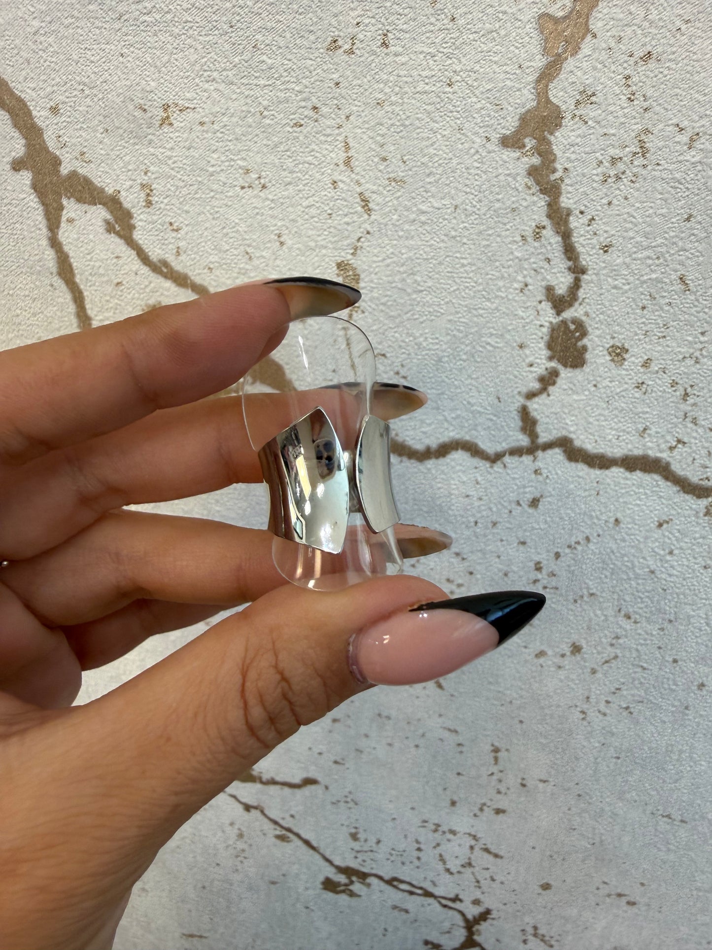 ANILLO AVALON