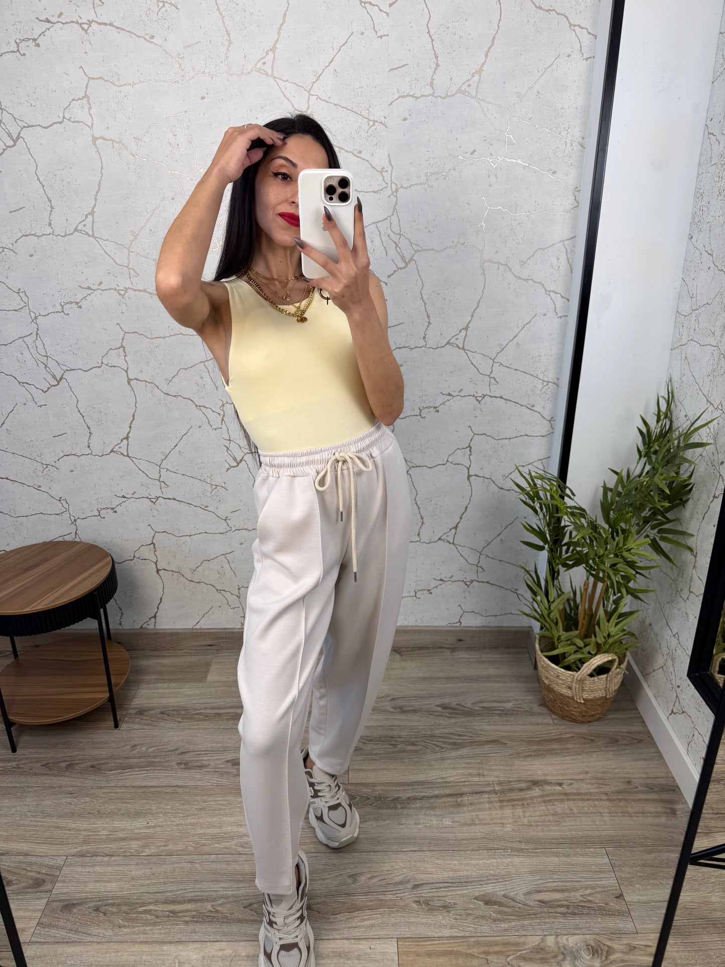 JOGGER NOEMI