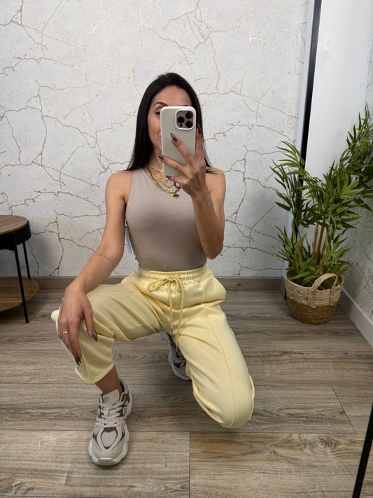 JOGGER NOEMI